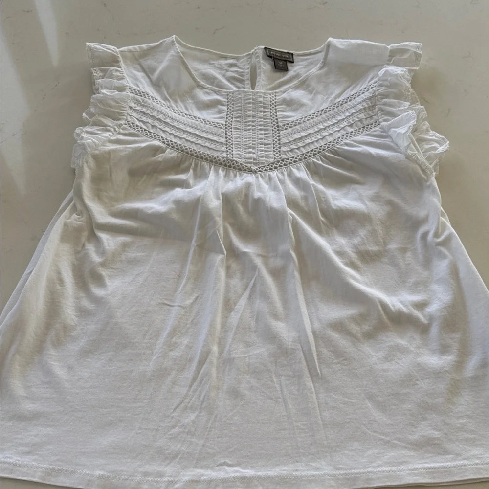 Jcrew Point Sur White Ruffled Women's Top. Size: M ✨
